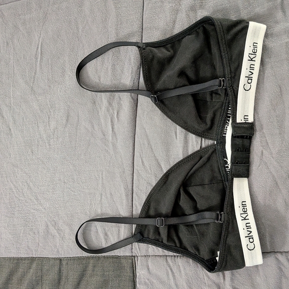 Calvin Klein Small Black Logo Bralette EUC Lingerie Classic Neutral - Picture 4 of 4